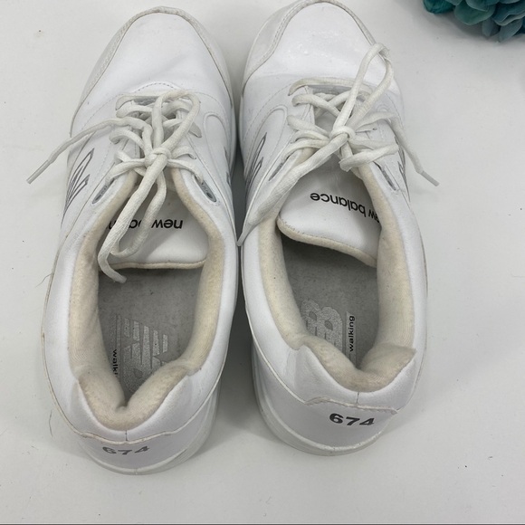 New Balance Men\'s White Athletic Shoes main image 8